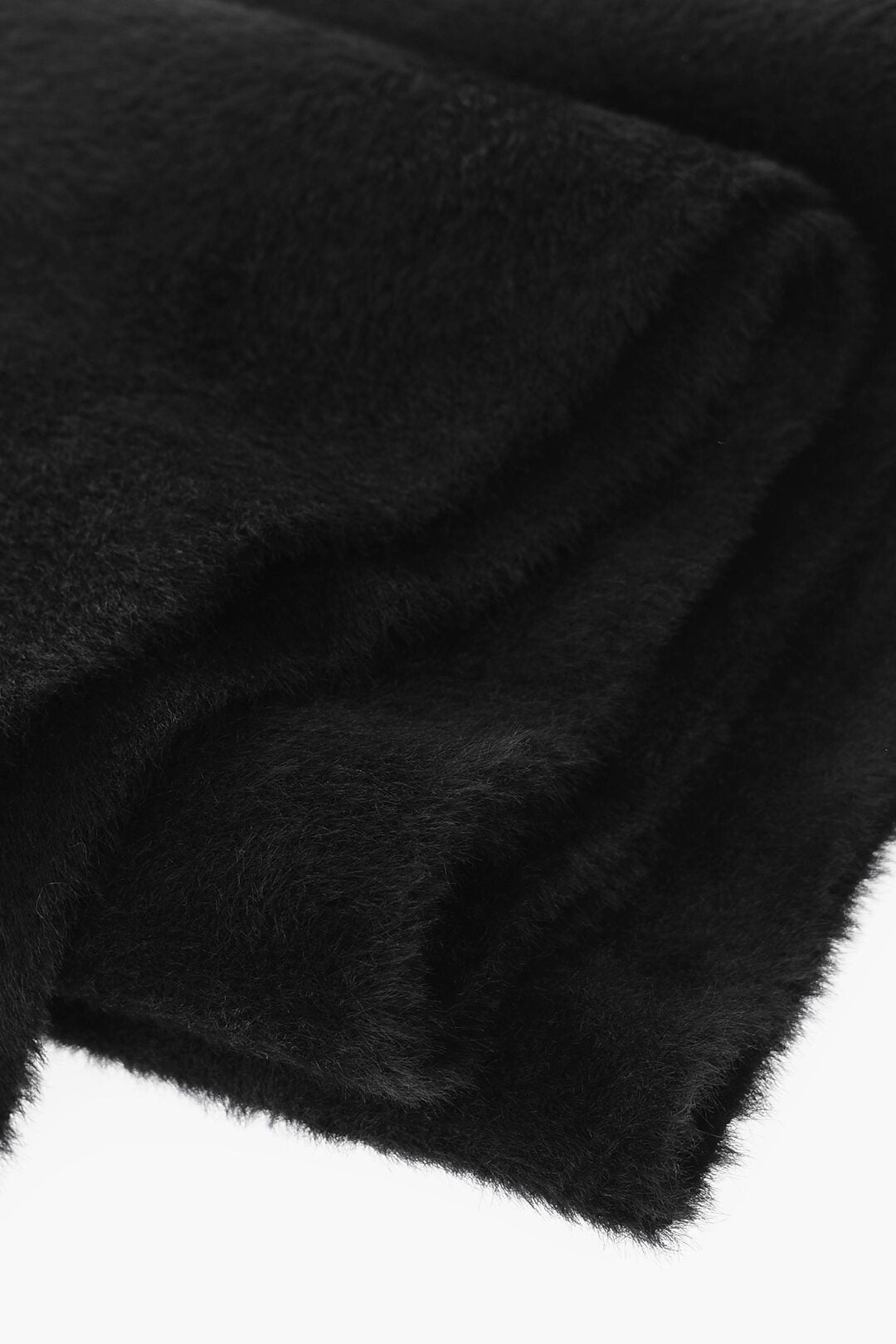 Jacquemus Soft Faux Fur Scarf