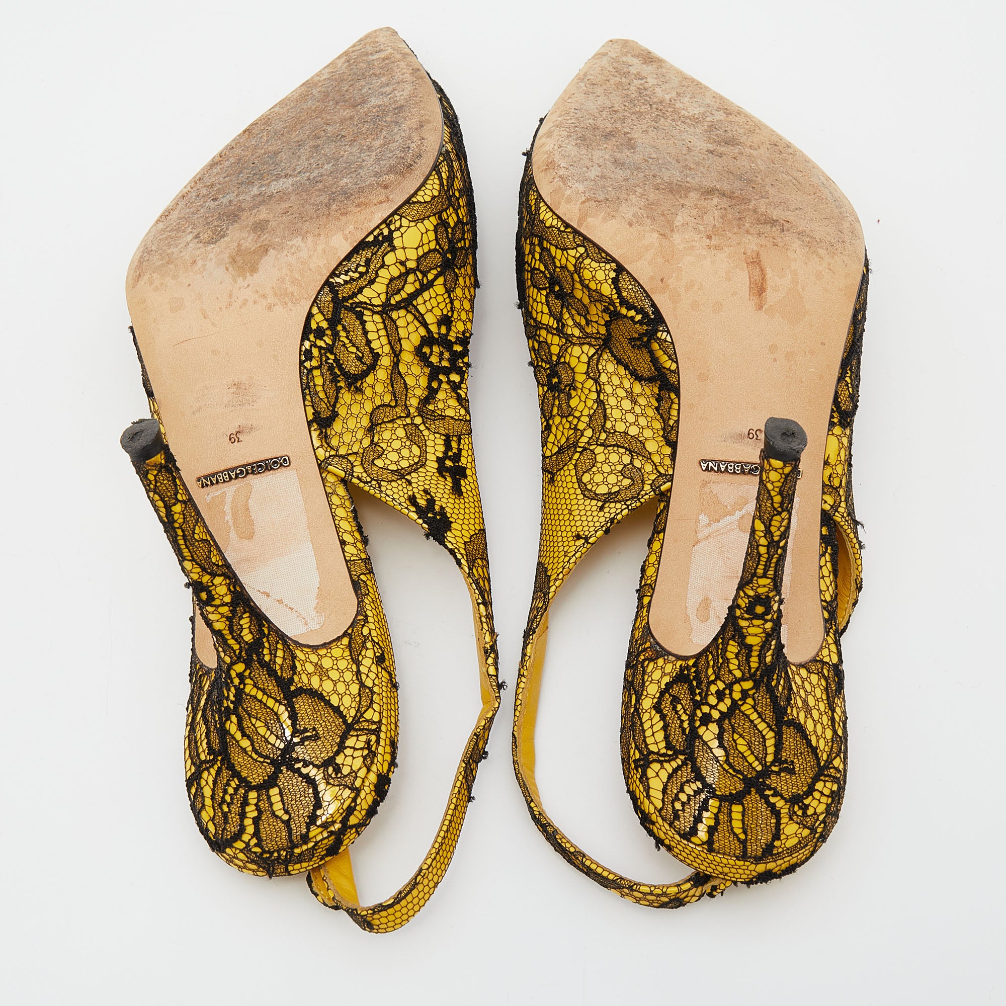 Dolce & Gabbana Yellow/black Patent Leather And Chantilly Lace Bellucci Slingback Sandals Size 39