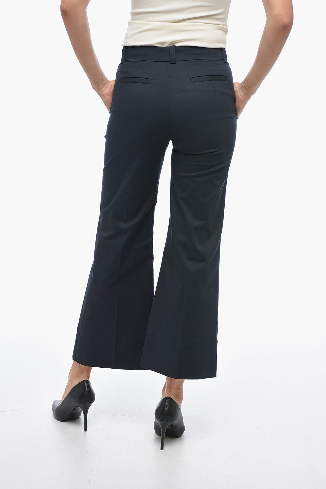 QL2 Wide-Leg MELODY Chinos Pants with Hidden Closure